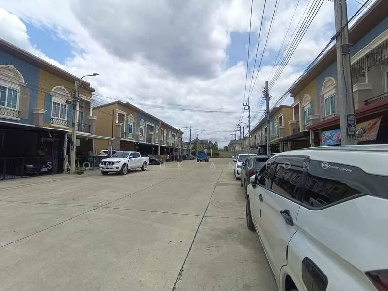 Golden Town Bangna km.5, Samut Prakan, Buanakarin, Bang Kaeo, Bang Plee, Samut Prakan, 4 Bedrooms, 150 sqm, Townhouse For Rent, by Saowaluk Anupong, 500506252 - DDproperty.com