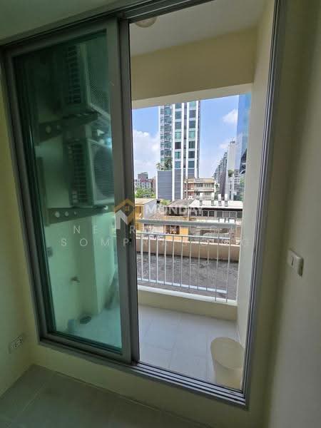 Life @ Phahon-Ari, Bangkok, 1415 Phaholyothin Road, Samsen Nai, Phaya Thai, Bangkok, 1 Bedroom, 31 sqm, Condo For Sale, by Neeranuch Somprasong, 500506254 - DDproperty.com