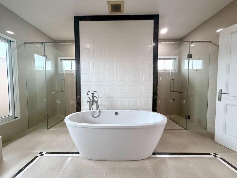 Ladawan Rama 2, Bangkok, Rama 2 Road, Samae Dam, Bang Khun Thian, Bangkok, 5 Bedrooms, 526 sqm, Single Detached House For Sale, by kanthapoom pornngam, 500506292 - DDproperty.com