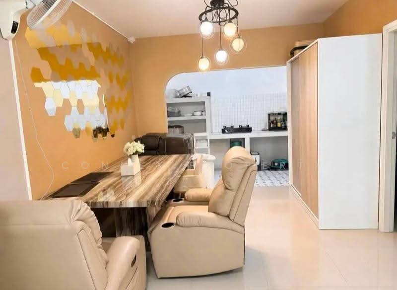 Lio Rattanathibet-Westgate, Nonthaburi, Soi Wat Sao Thong Hin, Sao Thong Hin, Bang Yai, Nonthaburi, 4 Bedrooms, 250 sqm, Townhouse For Sale, by Connex Property, 500506298 - DDproperty.com