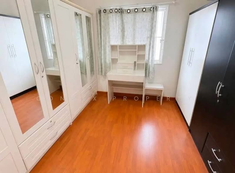Lio Rattanathibet-Westgate, Nonthaburi, Soi Wat Sao Thong Hin, Sao Thong Hin, Bang Yai, Nonthaburi, 4 Bedrooms, 250 sqm, Townhouse For Sale, by Connex Property, 500506298 - DDproperty.com
