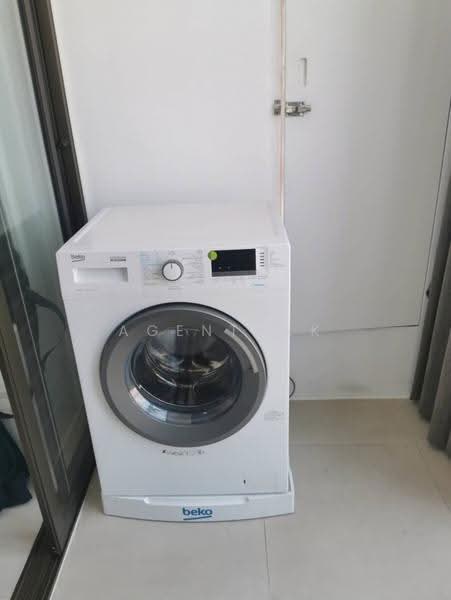 IDEO Mix Sukhumvit 103, Bangkok, Soi Udom Suk 3, Sukhumvit Road, Bang Na, Bangkok, 1 Bedroom, 30 sqm, Condo For Rent, by Agentbkk, 500506334 - DDproperty.com