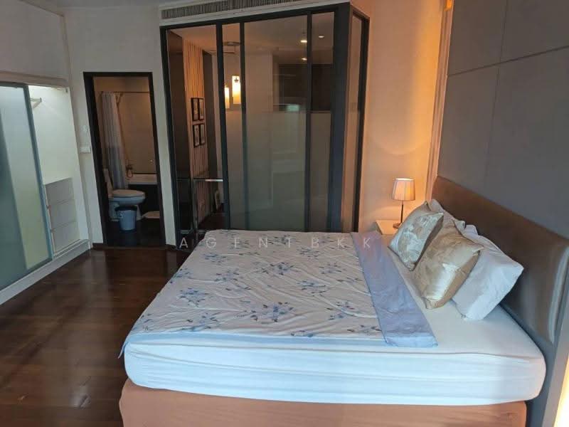 Noble Remix, Bangkok, 772 Soi Sukhumvit 36, Sukhumvit Road, Khong Tan, Khlong Toei, Bangkok, 1 Bedroom, 40 sqm, Condo For Rent, by Agentbkk, 500506339 - DDproperty.com
