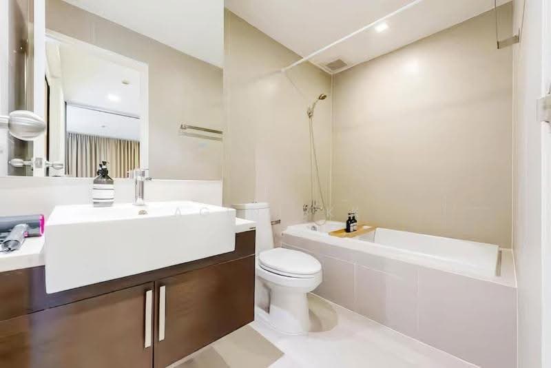 Noble Remix, Bangkok, 772 Soi Sukhumvit 36, Sukhumvit Road, Khong Tan, Khlong Toei, Bangkok, 1 Bedroom, 40 sqm, Condo For Rent, by Agentbkk, 500506339 - DDproperty.com