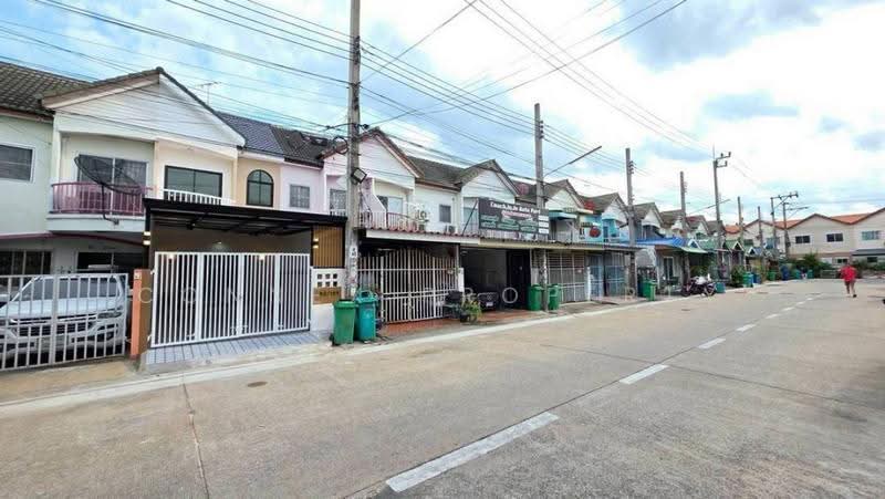 Imperial Place : อิมพีเรียล เพลส, นนทบุรี, พิมลราช, บางบัวทอง, นนทบุรี, 150 ตร.ม., ทาวน์เฮ้าส์ ขาย, โดย Connex Property, 500506340 - DDproperty.com