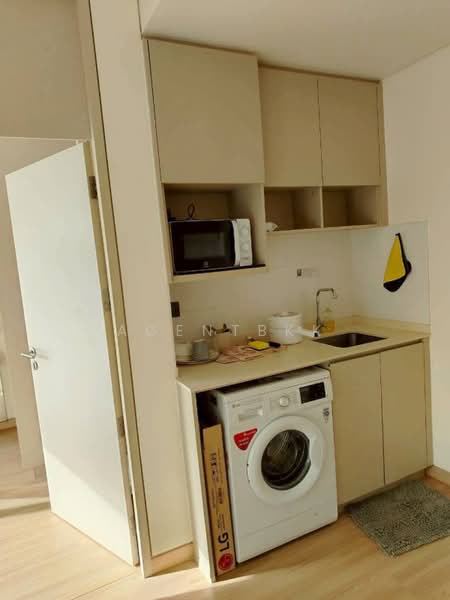 Lumpini Suite Phetchaburi-Makkasan, Bangkok, 1515 Phetchaburi Rd, Makkasan, Ratchathewi, Bangkok, 1 Bedroom, 30 sqm, Condo For Rent, by Agentbkk, 500506342 - DDproperty.com