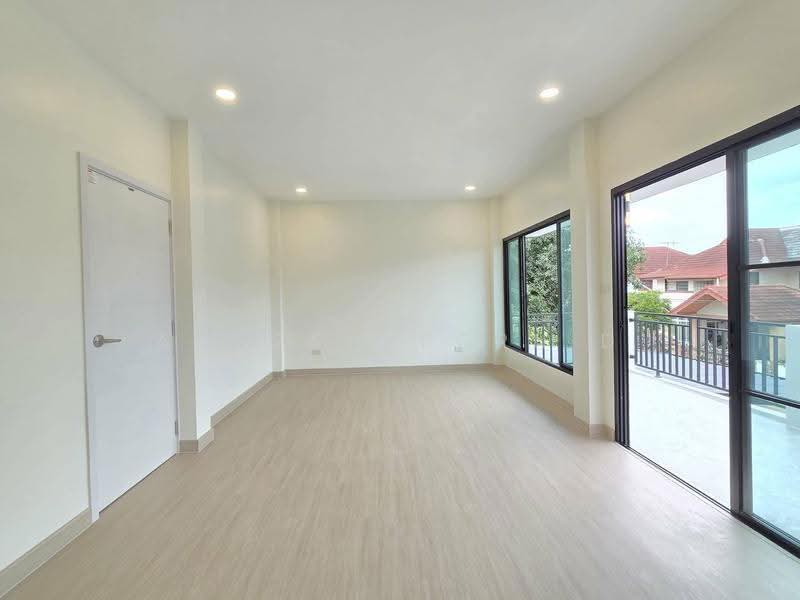 ศศิวัลย์ ดอนเมือง, Bangkok, Si Khan, Don Mueang, Bangkok, 4 Bedrooms, 220 sqm, Single Detached House For Sale, by Angsanaporn D, 500506346 - DDproperty.com
