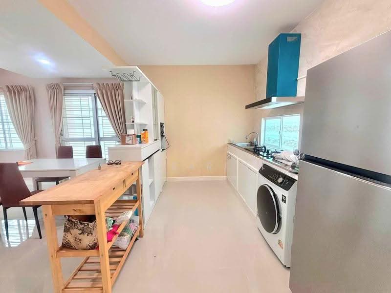 The Village 2 Bangna km.8, Samut Prakan, Soi Mahachai, Bang Na-Trat Road, Bangphli Yai, Bang Plee, Samut Prakan, 3 Bedrooms, 135 sqm, Townhouse For Rent, by Home4rent, 500506373 - DDproperty.com