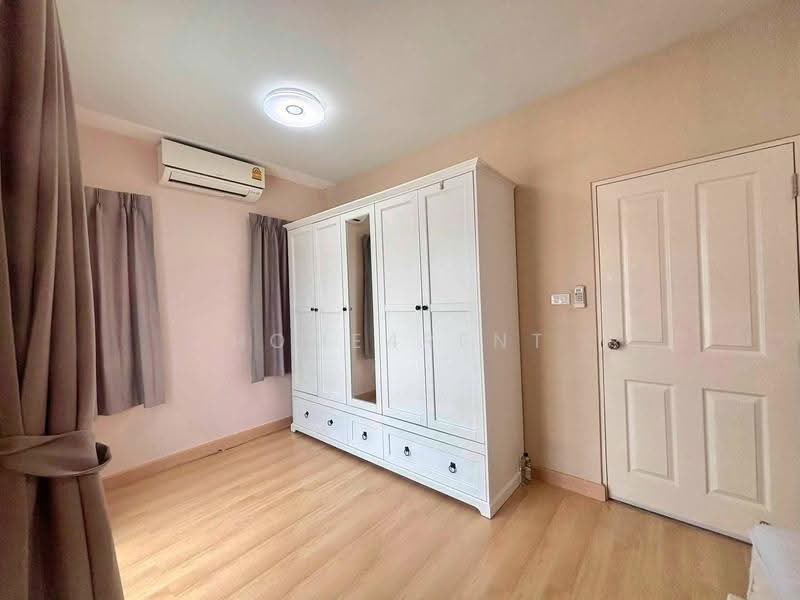 The Village 2 Bangna km.8, Samut Prakan, Soi Mahachai, Bang Na-Trat Road, Bangphli Yai, Bang Plee, Samut Prakan, 3 Bedrooms, 135 sqm, Townhouse For Rent, by Home4rent, 500506373 - DDproperty.com