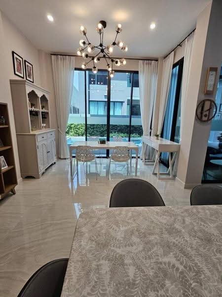 The Honor Yothinpattana, Bangkok, 3 Thanon Pho Kaeo, Khlong Chan, Bang Kapi, Bangkok, 5 Bedrooms, 455 sqm, Single Detached House For Sale, by Forty-Six Real Estate Group, 500506375 - DDproperty.com