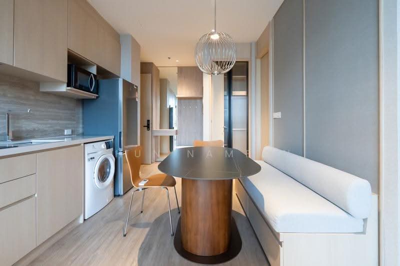 Noble State 39, Bangkok, 35 Soi Sukhumvit 39, Khlong Tan Nua, Watthana, Bangkok, 2 Bedrooms, 60 sqm, Condo For Rent, by Khun Namfon, 500506377 - DDproperty.com