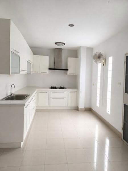 Chomplearn Ville Phutthamonthon Sai 2, Bangkok, พุทธมณฑลสาย 2, Bang Kae Nua, Bang Khae, Bangkok, 4 Bedrooms, 250 sqm, Single Detached House For Rent, by นัฐพงค์ มณีอัครเนตร, 500506385 - DDproperty.com