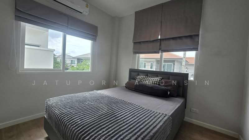 Laddarom Chatuchot 15, Bangkok, Soi Chatuchot 15, O-Ngoen, Sai Mai, Bangkok, 4 Bedrooms, 220 sqm, Single Detached House For Sale, by Jatuporn Amonsin, 500506390 - DDproperty.com