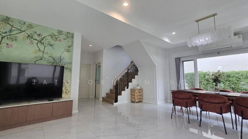 Laddarom Chatuchot 15, Bangkok, Soi Chatuchot 15, O-Ngoen, Sai Mai, Bangkok, 4 Bedrooms, 220 sqm, Single Detached House For Sale, by Jatuporn Amonsin, 500506390 - DDproperty.com