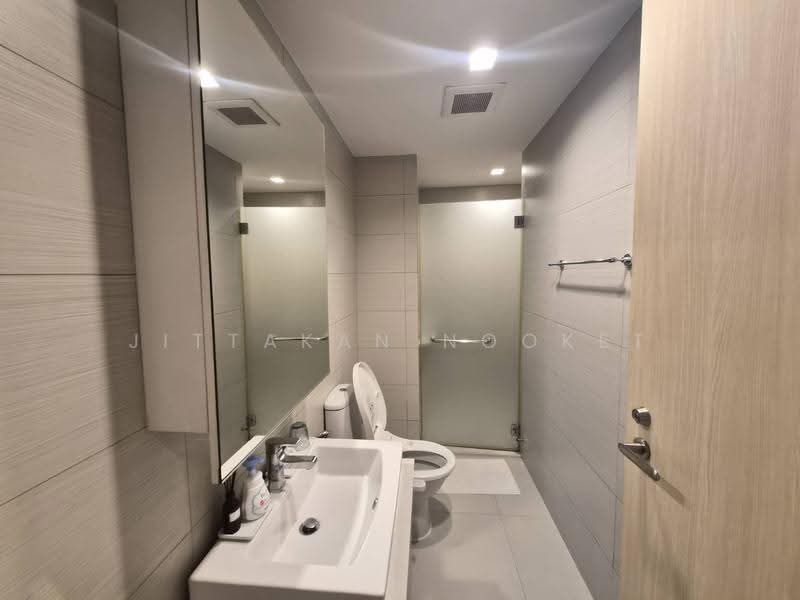 Siri At Sukhumvit, Bangkok, 902 Sukhumvit Road, Phra Kanong, Khlong Toei, Bangkok, 2 Bedrooms, 74 sqm, Condo For Rent, by Jittakan Nooket, 500506393 - DDproperty.com