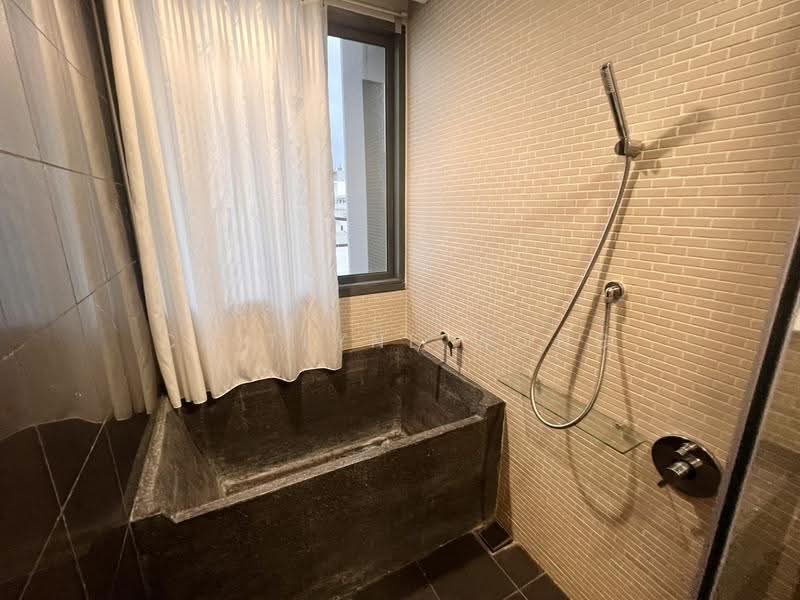 Siamese Gioia, Bangkok, Sukhumvit 31 Road, Khlong Tan Nua, Watthana, Bangkok, 2 Bedrooms, 69 sqm, Condo For Rent, by Caitlyne Wong, 500506394 - DDproperty.com
