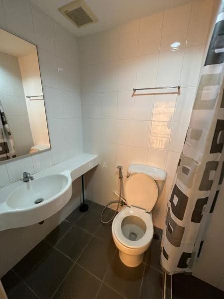 Lumpini Condo Town Nida-Serithai, Bangkok, 301 Seri Thai Road, Khlong Kum, Bueng Kum, Bangkok, 2 Bedrooms, 46 sqm, Condo For Rent, by Pimprapai P., 500506395 - DDproperty.com