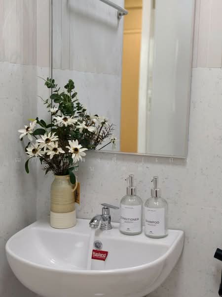 Ua-Athorn Pa Tan, Chiang Mai, Chang Phuak, Muang Chiang Mai, Chiang Mai, 2 Bedrooms, 33 sqm, Townhouse For Sale, by Nakornpong Chuenjit, 500506405 - DDproperty.com