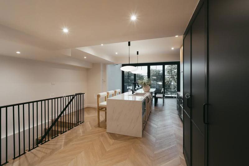 Regent 71 Place, Bangkok, Phra Kanong Nua, Watthana, Bangkok, 5 Bedrooms, 350 sqm, Townhouse For Rent, by Caitlyne Wong, 500506410 - DDproperty.com
