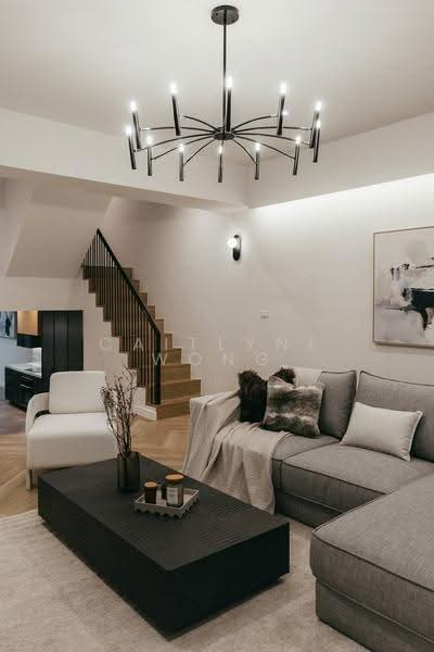 Regent 71 Place, Bangkok, Phra Kanong Nua, Watthana, Bangkok, 5 Bedrooms, 350 sqm, Townhouse For Rent, by Caitlyne Wong, 500506410 - DDproperty.com