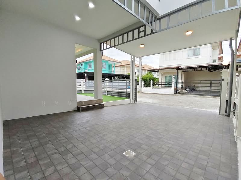บ้านหลังมุม รีโนเวทใหม่ หมู่บ้านบางกอก การ์เด้นท์ ซอยวัดส้มเกลี้ยง ปิ่นเกล้า บรมราชชนนี, Nonthaburi, สำเร็จพัฒนา, Sala Klang, Bang Kruai, Nonthaburi, 3 Bedrooms, 130 sqm, Single Detached House For Sale, by บุษบากร (เจี๊ยบ), 500506414 - DDproperty.com