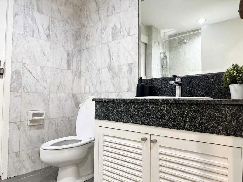 The Royal Place 1, Bangkok, Rajdamri, Lumphini, Pathum Wan, Bangkok, 2 Bedrooms, 84 sqm, Condo For Rent, by ERA Holding (Thailand) Co., Ltd., 500506420 - DDproperty.com