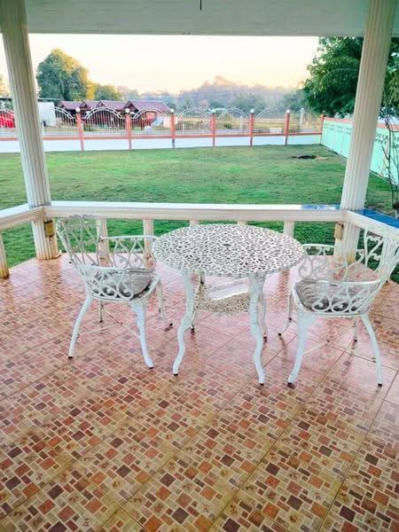 Mansion-Style House for Sale in Non Sung Udon Thani, Furnished : บ้านเดี่ยวชั้นเดียวสไตล์คฤหาสน์, Udon Thani, ถนนมิตรภาพอุดรธานี-ขอนแก่น, Non Sung, Muang Udon Thani, Udon Thani, 3 Bedrooms, 150 sqm, Single Detached House For Sale, by Kulaya Thanapura, 500506439 - DDproperty.com