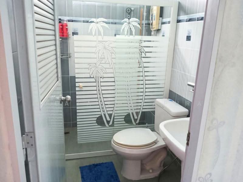 Mansion-Style House for Sale in Non Sung Udon Thani, Furnished : บ้านเดี่ยวชั้นเดียวสไตล์คฤหาสน์, Udon Thani, ถนนมิตรภาพอุดรธานี-ขอนแก่น, Non Sung, Muang Udon Thani, Udon Thani, 3 Bedrooms, 150 sqm, Single Detached House For Sale, by Kulaya Thanapura, 500506439 - DDproperty.com
