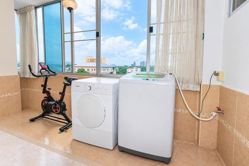 SR Complex, Chiang Mai, Nong Pa Krang, Muang Chiang Mai, Chiang Mai, 2 Bedrooms, 99 sqm, Condo For Sale, by คุณ รุ่งทิพย์, 500506449 - DDproperty.com