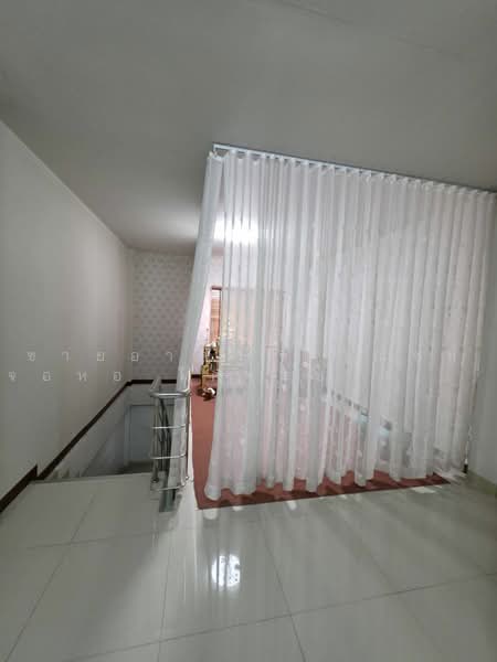 ขายอาคารพาณิชย์ จอหอ โคราช 3 ชั้นครึ่ง 231 ตร.ม. ติดถนนสุรนารายณ์, นครราชสีมา, จอหอ, เมืองนครราชสีมา, นครราชสีมา, 231 ตร.ม., ทาวน์เฮ้าส์ ขาย, โดย คุณนก, 500506504 - DDproperty.com