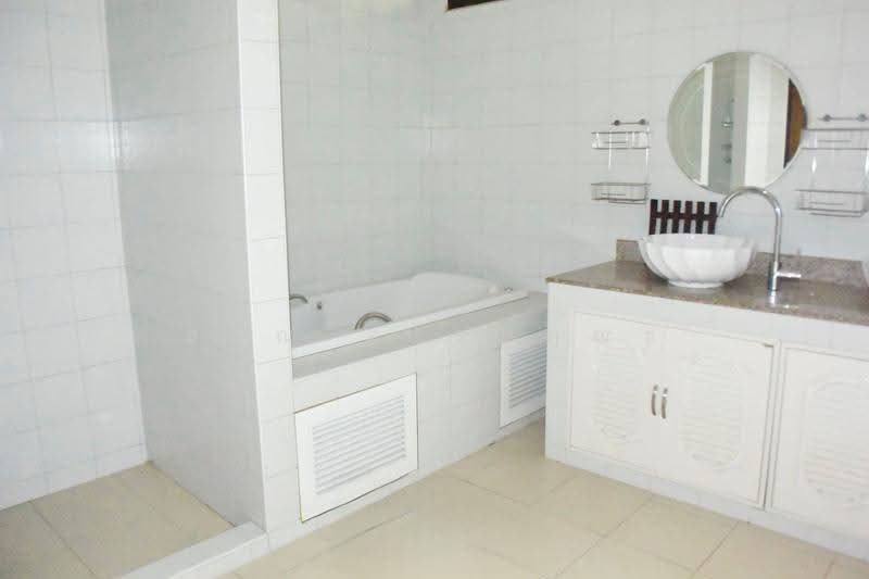 Sarawan Ville, Nonthaburi, Soi Sarawan Ville Village 2, Bang Talat, Pak Kret, Nonthaburi, 4 Bedrooms, 390 sqm, Single Detached House For Rent, by อรุณ อเนกคุณะ, 500506507 - DDproperty.com