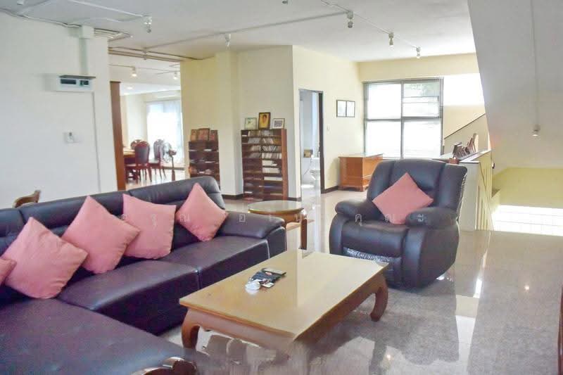 Sarawan Ville, Nonthaburi, Soi Sarawan Ville Village 2, Bang Talat, Pak Kret, Nonthaburi, 4 Bedrooms, 390 sqm, Single Detached House For Rent, by อรุณ อเนกคุณะ, 500506507 - DDproperty.com