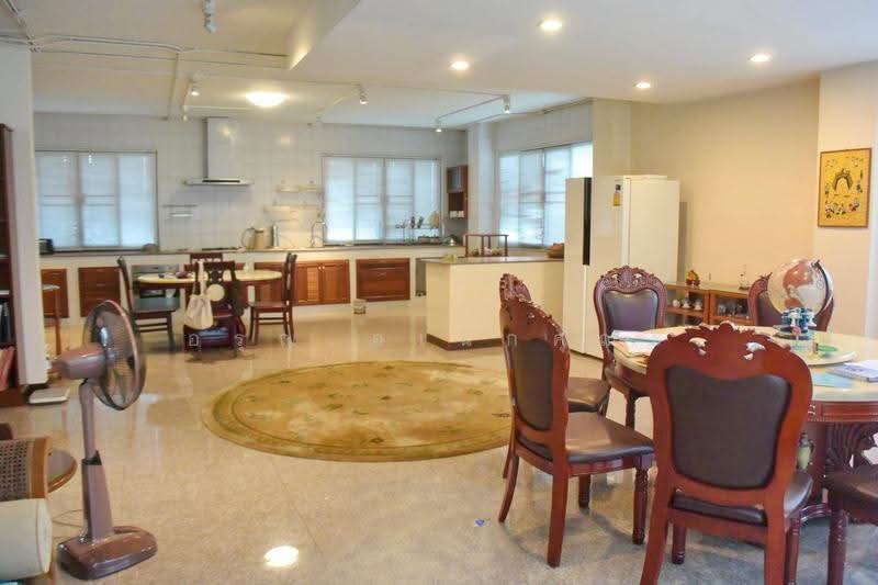 Sarawan Ville, Nonthaburi, Soi Sarawan Ville Village 2, Bang Talat, Pak Kret, Nonthaburi, 4 Bedrooms, 390 sqm, Single Detached House For Rent, by อรุณ อเนกคุณะ, 500506507 - DDproperty.com