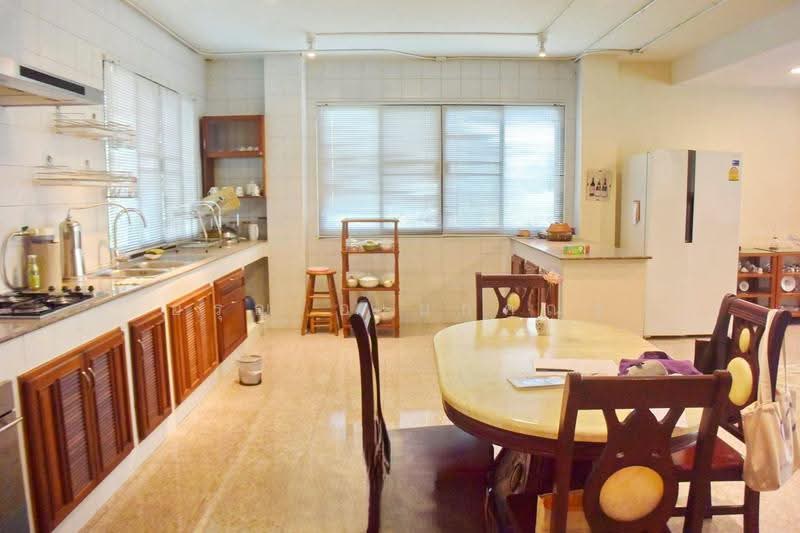 Sarawan Ville, Nonthaburi, Soi Sarawan Ville Village 2, Bang Talat, Pak Kret, Nonthaburi, 4 Bedrooms, 390 sqm, Single Detached House For Rent, by อรุณ อเนกคุณะ, 500506507 - DDproperty.com