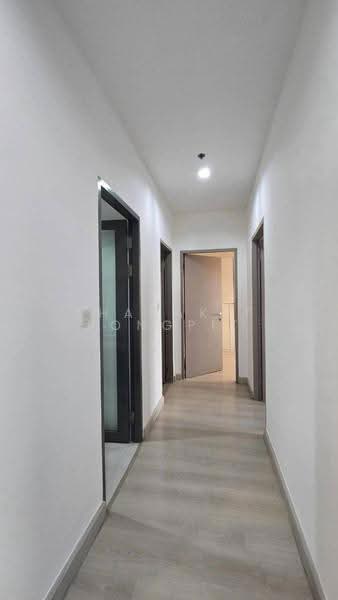 IDEO MOBI Sukhumvit 81, Bangkok, 2097 Sukhumvit Road, Bang Chak, Phra Khanong, Bangkok, 2 Bedrooms, 55 sqm, Condo For Rent, by Thanakit Pongpit, 500506511 - DDproperty.com