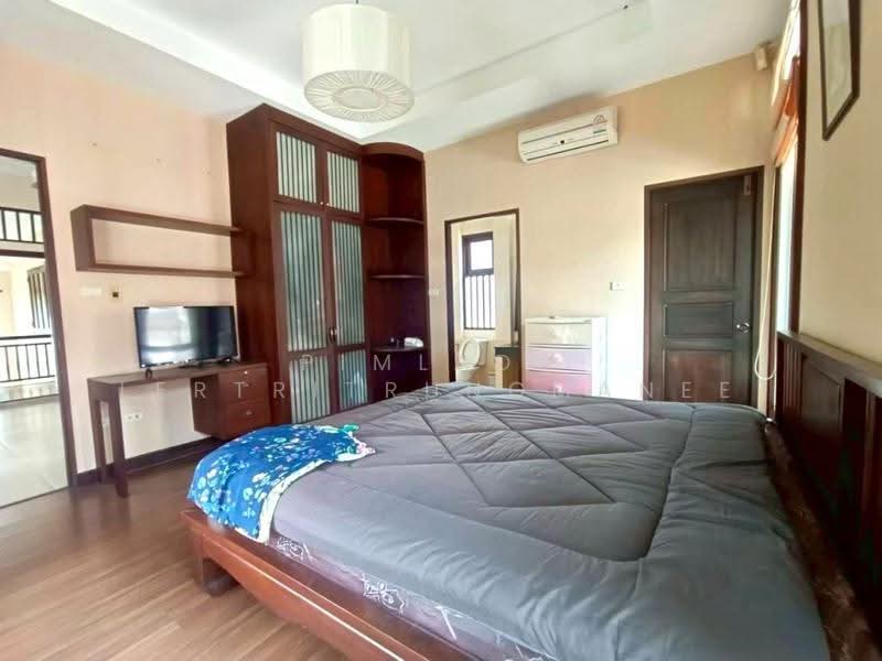 Moobaan Tara Bhura Phase 2, Chon Buri (Pattaya), 4098 Road, Nong - Kham, Si Racha, Chon Buri (Pattaya), 3 Bedrooms, 220 sqm, Single Detached House For Sale, by Pimlada Lertritrungmanee, 500506514 - DDproperty.com