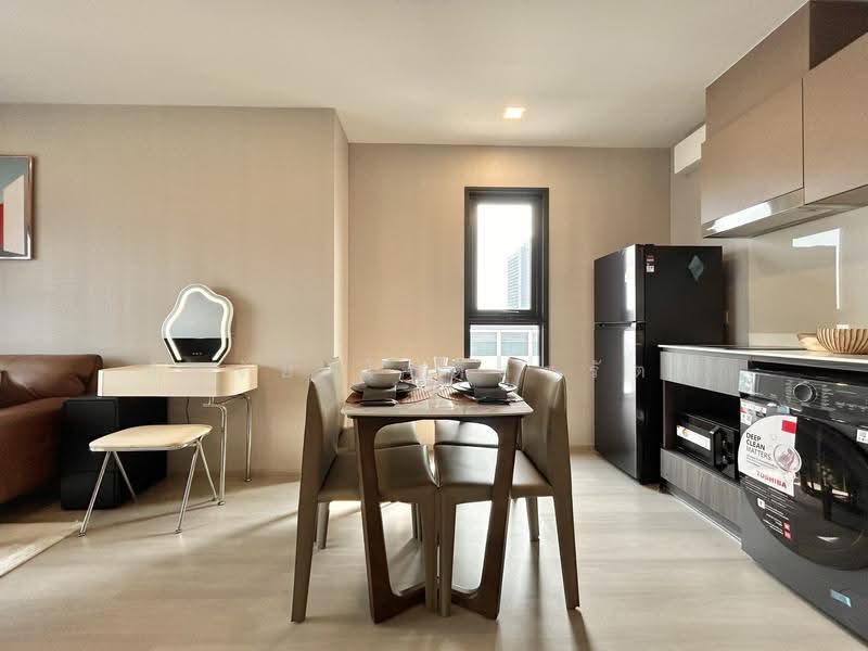 Life Phahon-Ladprao, Bangkok, 996 Phahonyothin Road, Jom Phon, Chatuchak, Bangkok, 1 Bedroom, 35 sqm, Condo For Rent, by ปัจจัย โชติสุขรัตน์, 500506563 - DDproperty.com