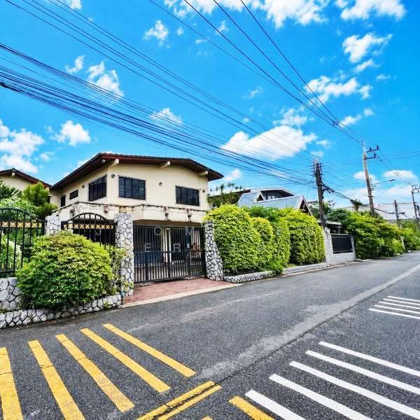 บ้านเดี่ยว95ตรว. ซ.นวมินทร์129 ใกล้MRTคู้บอน, Bangkok, Nuan Chan, Bueng Kum, Bangkok, 5 Bedrooms, 300 sqm, Single Detached House For Sale, by AJHOMECENTER-จูน, 500506567 - DDproperty.com