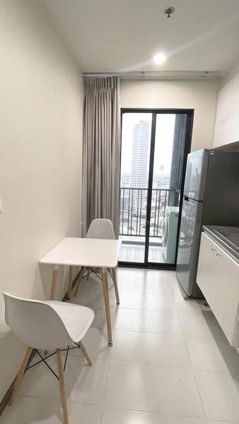 The Base Park West Sukhumvit 77, Bangkok, 11 Soi Sukhumvit 77 Sukhumvit Road, Phra Kanong Nua, Watthana, Bangkok, 1 Bedroom, 30 sqm, Condo For Rent, by คุณรวีวรรณ อู่เงิน, 500506637 - DDproperty.com