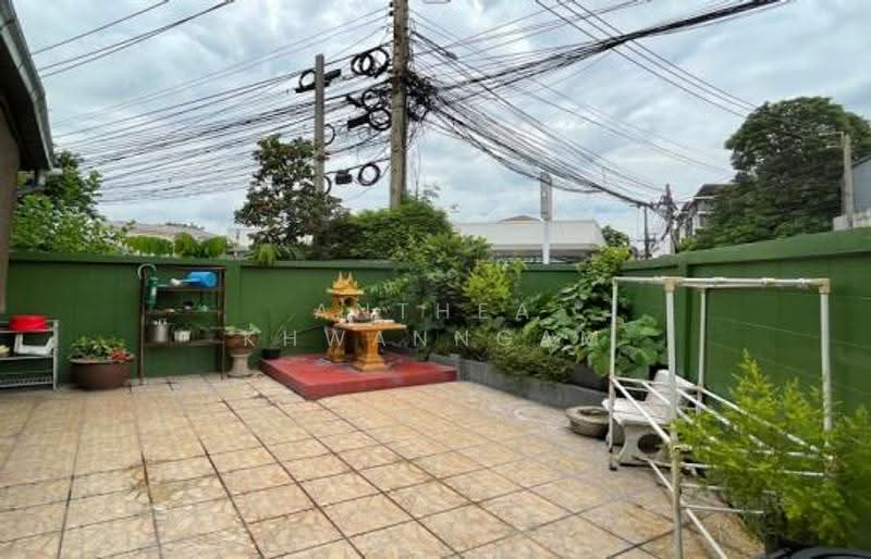 ทาวน์เฮ้าส์ 6-ห้องนอน, กรุงเทพ, พลับพลา, วังทองหลาง, กรุงเทพ, 150 ตร.ม., ทาวน์เฮ้าส์ ขาย, โดย Anthea Khwanngam, 500506660 - DDproperty.com