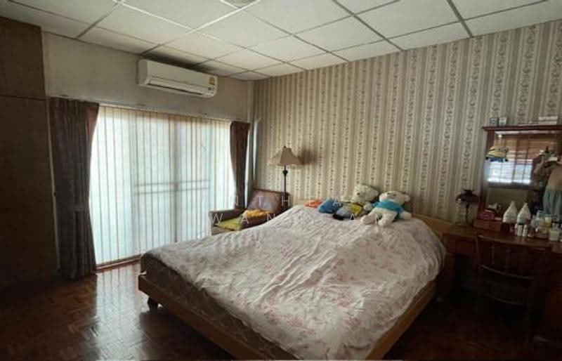 ทาวน์เฮ้าส์ 6-ห้องนอน, กรุงเทพ, พลับพลา, วังทองหลาง, กรุงเทพ, 150 ตร.ม., ทาวน์เฮ้าส์ ขาย, โดย Anthea Khwanngam, 500506660 - DDproperty.com