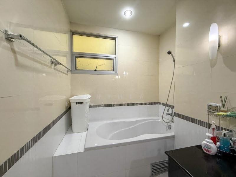 Baan Klang Krung Siam-Pathumwan : บ้านกลางกรุง สยาม-ปทุมวัน คอนโดมิเนียม, กรุงเทพ, ถนนเพชรบุรี แขวงถนนเพชรบุรี เขตราชเทวี กรุงเทพมหานคร, ถนนเพชรบุรี, ราชเทวี, กรุงเทพ, 85 ตร.ม., คอนโด ขาย, โดย Anthea Khwanngam, 500506663 - DDproperty.com
