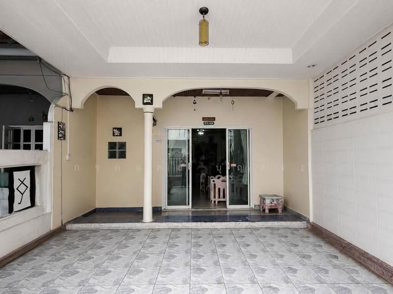 ทาวน์โฮม 2 ชั้น หมู่บ้านเอื้องหลวง ซอยกรุงเทพ - นนทบุรี 56 บางซื่อ, กรุงเทพ, กรุงเทพ-นนทบุรี 56, วงศ์สว่าง, บางซื่อ, กรุงเทพ, 110 ตร.ม., ทาวน์เฮ้าส์ ขาย, โดย กรกฤตย์ บุญสระ, 500506674 - DDproperty.com