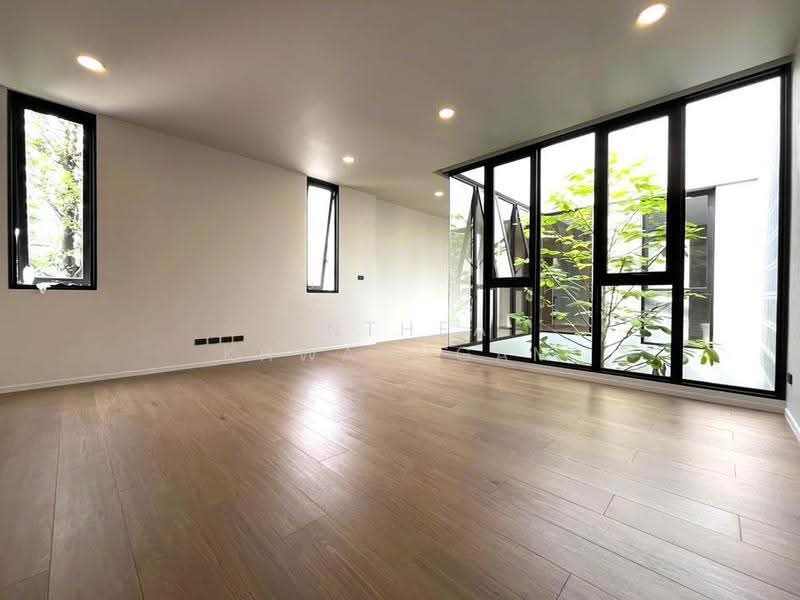 3-BR House, Bangkok, Sala Thammasop, Thawi Watthana, Bangkok, 3 Bedrooms, 350 sqm, Single Detached House For Sale, by Anthea Khwanngam, 500506684 - DDproperty.com