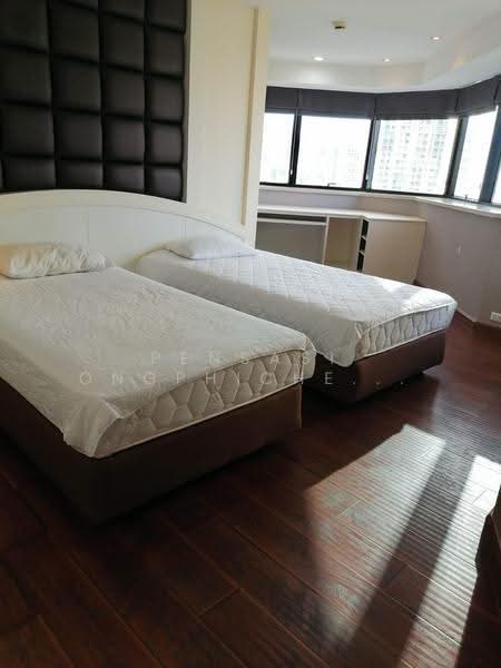 President Park Sukhumvit 24, Bangkok, 99 Sukhumvit 24 Alley, Khlongtoei Nua, Watthana, Bangkok, 3 Bedrooms, 263 sqm, Condo For Rent, by Pensasi Ongphichetmetha, 500506703 - DDproperty.com