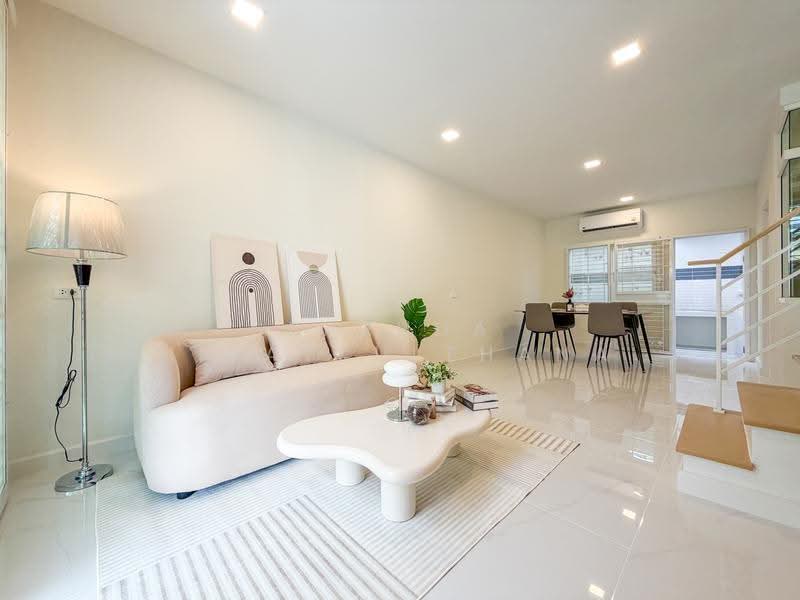 Golden Town Rattanathibet-Saima Station, Nonthaburi, Soi Wat Pleng-Bang Na Alley, Rattanathibet Road, Talat Kwan, Muang Nonthaburi, Nonthaburi, 4 Bedrooms, 100 sqm, Townhouse For Sale, by Saruda Jiratkulthana, 500506706 - DDproperty.com