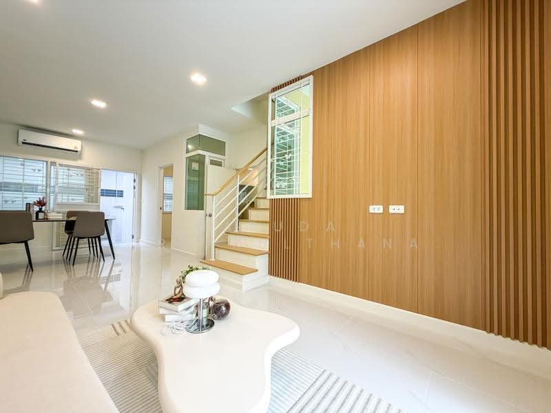 Golden Town Rattanathibet-Saima Station, Nonthaburi, Soi Wat Pleng-Bang Na Alley, Rattanathibet Road, Talat Kwan, Muang Nonthaburi, Nonthaburi, 4 Bedrooms, 100 sqm, Townhouse For Sale, by Saruda Jiratkulthana, 500506706 - DDproperty.com