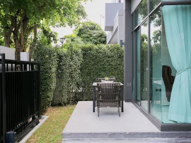 The Gentry Ekamai-Ladprao, Bangkok, 90 Soi Ladprao 94, Phlapphla, Wang Thonglang, Bangkok, 3 Bedrooms, 380 sqm, Single Detached House For Sale, by Anthea Khwanngam, 500506708 - DDproperty.com