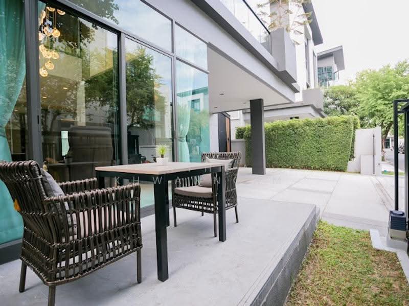 The Gentry Ekamai-Ladprao, Bangkok, 90 Soi Ladprao 94, Phlapphla, Wang Thonglang, Bangkok, 3 Bedrooms, 380 sqm, Single Detached House For Sale, by Anthea Khwanngam, 500506708 - DDproperty.com