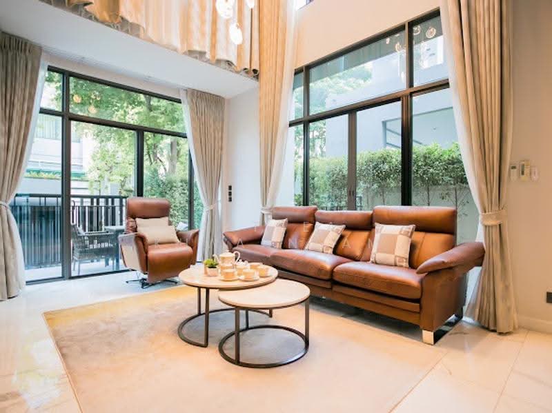 The Gentry Ekamai-Ladprao, Bangkok, 90 Soi Ladprao 94, Phlapphla, Wang Thonglang, Bangkok, 3 Bedrooms, 380 sqm, Single Detached House For Sale, by Anthea Khwanngam, 500506708 - DDproperty.com